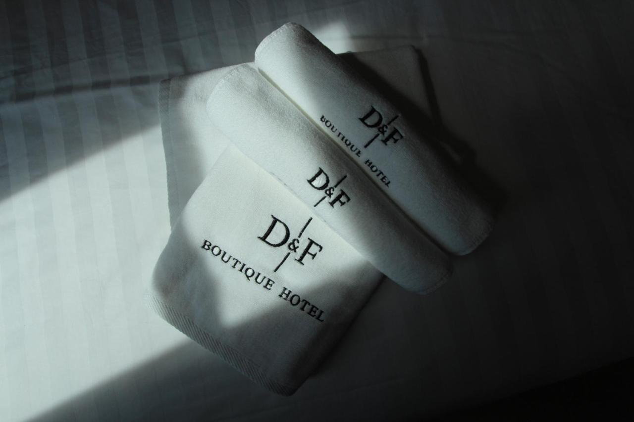 D&F ブティック ホテル スレンバン 2 エクステリア 写真